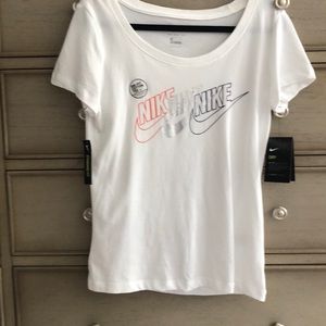 Nike Dry-Fit White T-shirt